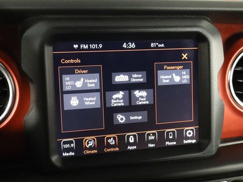 Used 2021 Jeep Wrangler Unlimited Rubicon AWD/4WD image 33