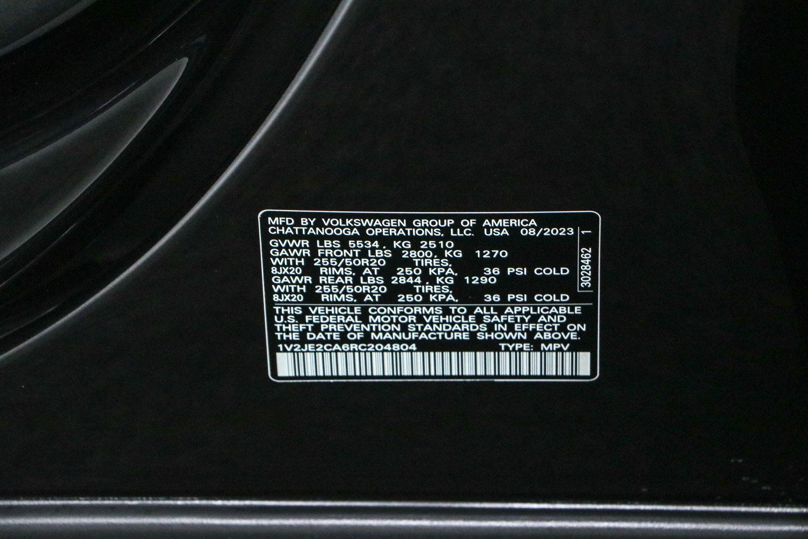 Used 2024 Volkswagen Atlas Cross Sport SE FWD image 33