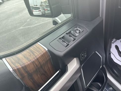 Used 2020 Ford F150 Lariat w/ Equipment Group 502A Luxury image 14