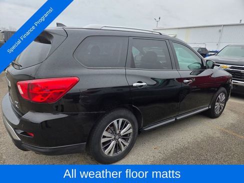 Used 2020 Nissan Pathfinder SL image 5