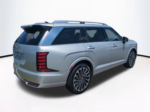New 2026 Hyundai Palisade Calligraphy FWD image 5
