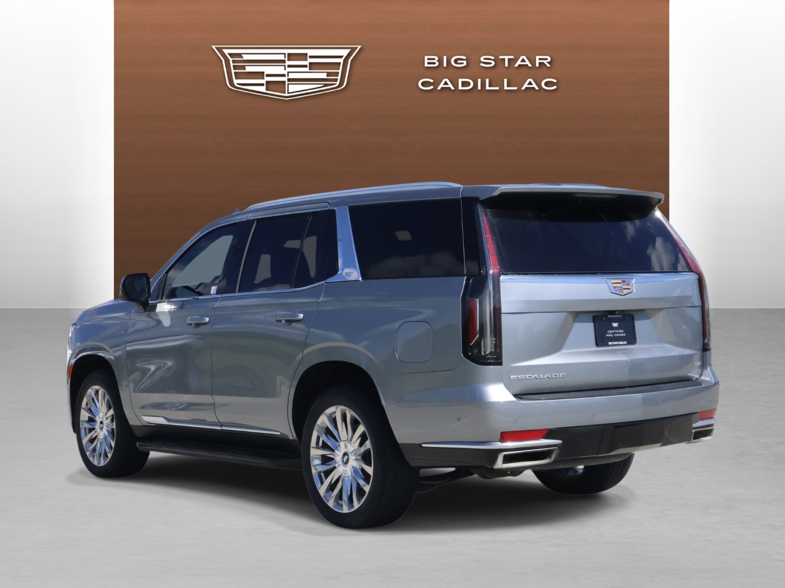 Certified 2023 Cadillac Escalade Premium Luxury RWD image 2
