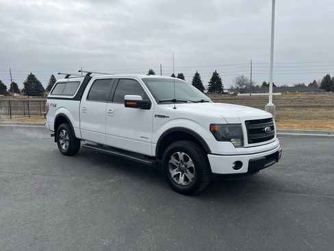 Used 2014 Ford F150 FX4 w/ Equipment Group 402A Luxury image 6