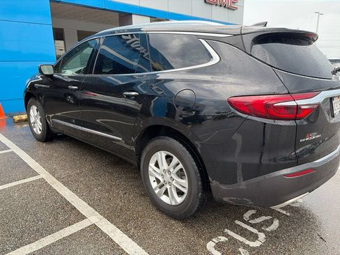 Used 2020 Buick Enclave Essence FWD image 4