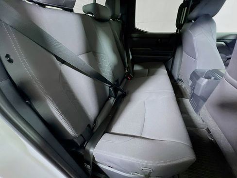 Certified 2025 Toyota Tacoma SR5 AWD/4WD image 23