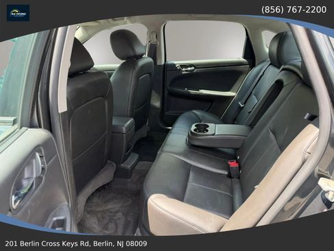 Used 2012 Chevrolet Impala LTZ FWD image 12