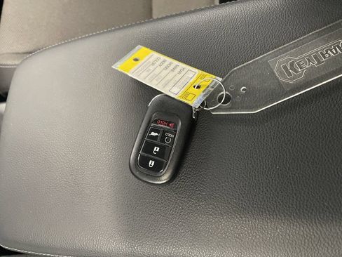 Certified 2024 Honda CR-V EX image 35
