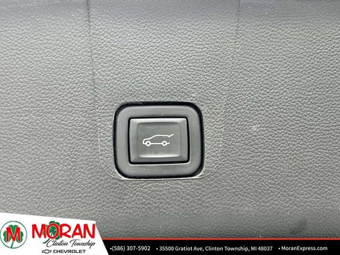 Certified 2023 Chevrolet Traverse RS w/ LPO, Floor Liner Package AWD/4WD image 12