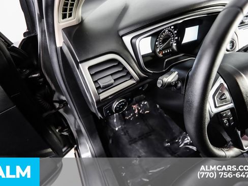 Used 2020 Ford Fusion SEL image 35