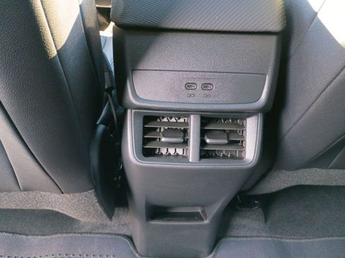 New 2026 Chevrolet Equinox LT image 26