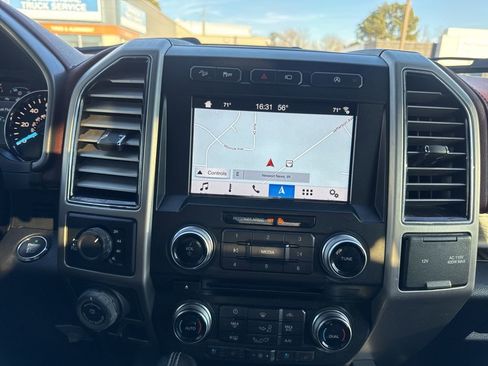 Used 2018 Ford F150 Platinum w/ Equipment Group 701A Luxury image 20