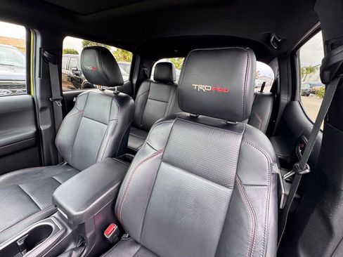 Used 2022 Toyota Tacoma TRD Pro AWD/4WD image 19