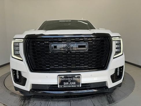 Used 2021 GMC Yukon Denali w/ Denali Premium Package AWD/4WD image 14