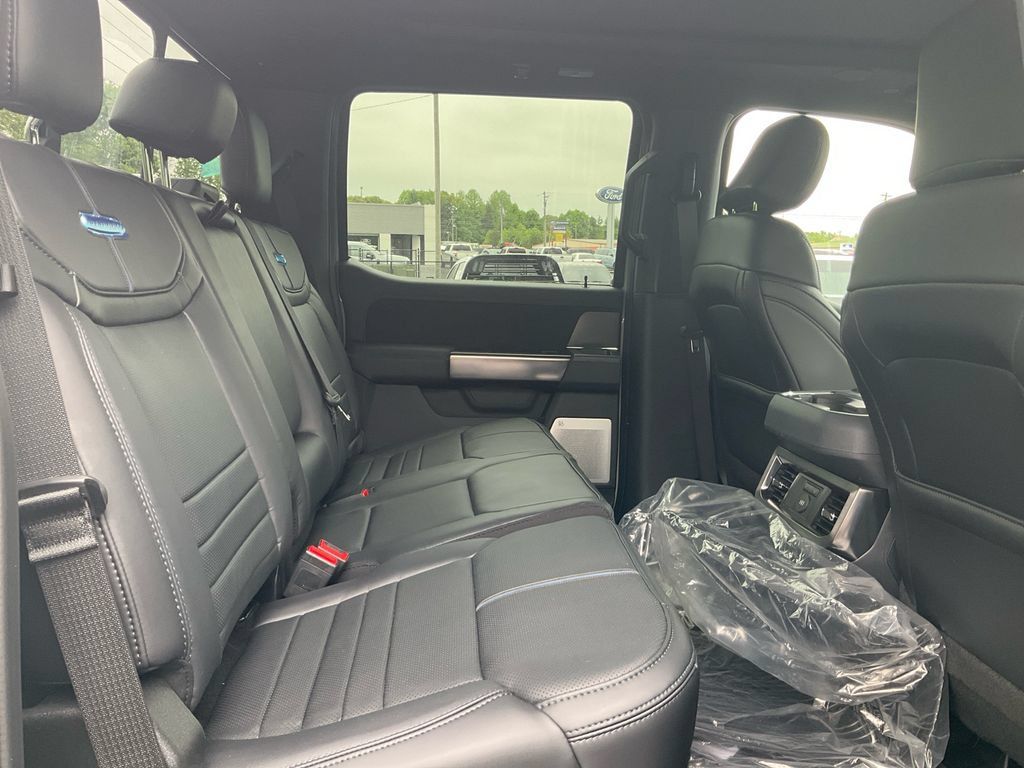 New 2026 Ford F250 Platinum AWD/4WD image 13