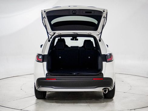 Certified 2026 Honda HR-V Sport image 8