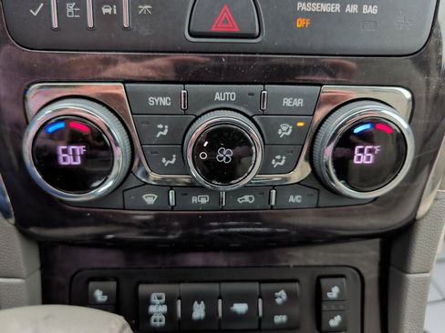 Used 2017 Buick Enclave Leather w/ Trailering Package image 16