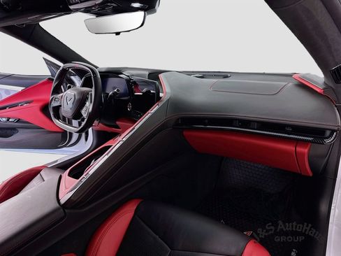 Used 2021 Chevrolet Corvette Stingray Premium Cpe w/ Z51 Performance Package RWD image 31