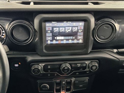 Used 2021 Jeep Wrangler Unlimited Sport image 20