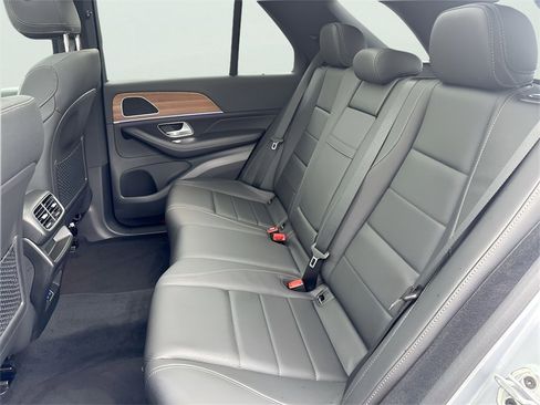 Certified 2025 Mercedes-Benz GLE 350 4MATIC image 23