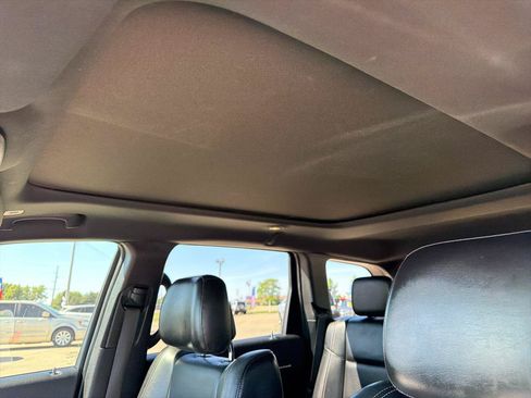Used 2017 Jeep Grand Cherokee Limited w/ Luxury Group II AWD/4WD image 20