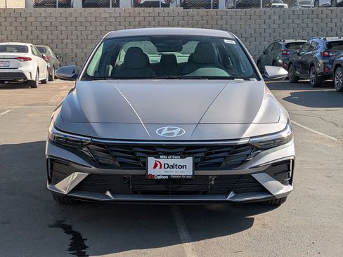 New 2026 Hyundai Elantra Blue image 2