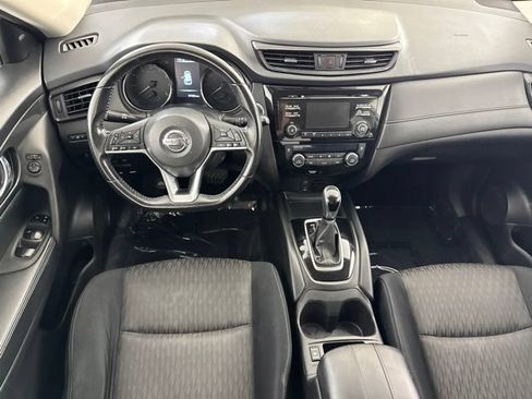 Used 2017 Nissan Rogue SV AWD/4WD image 22