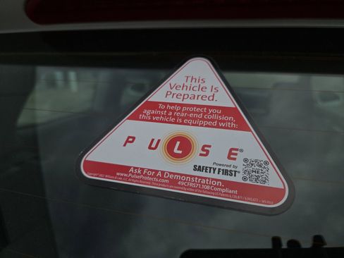 Used 2009 Volkswagen Rabbit S FWD image 11