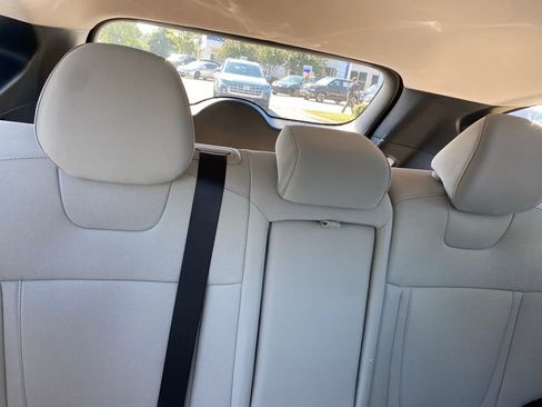 New 2026 Hyundai Tucson SE image 32