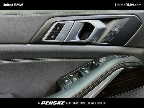 Used 2024 BMW X5 xDrive50e w/ Parking Assistance Package AWD/4WD image 10