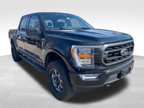 Used 2021 Ford F150 XLT w/ Equipment Group 302A High AWD/4WD image 10