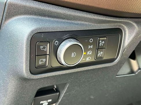 Used 2023 Ford Bronco Outer Banks AWD/4WD image 24