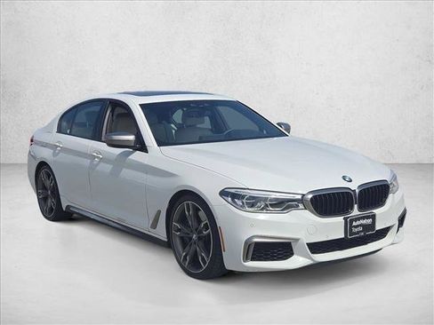 Used 2018 BMW M550i xDrive AWD/4WD image 3