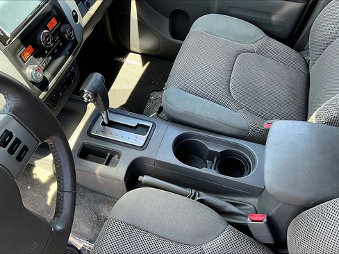 Used 2016 Nissan Frontier SV w/ SV Value Truck Package image 13