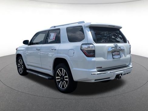 Used 2024 Toyota 4Runner Limited AWD/4WD image 4