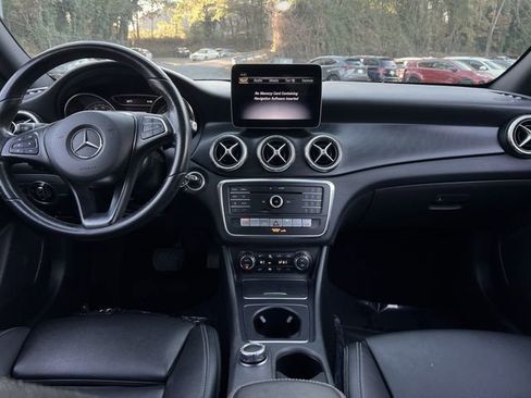 Used 2019 Mercedes-Benz CLA 250 CLA 250 image 16