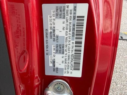 Used 2021 MAZDA MX-5 Miata RF Grand Touring w/ Appearance Package RWD image 21