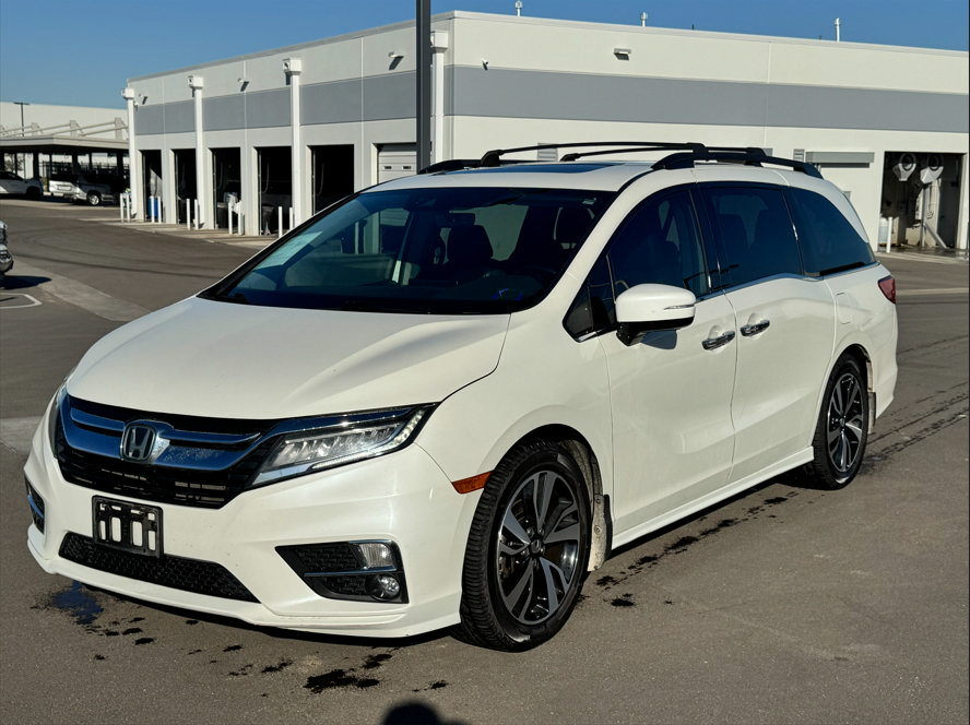 Used 2019 Honda Odyssey Elite image 1