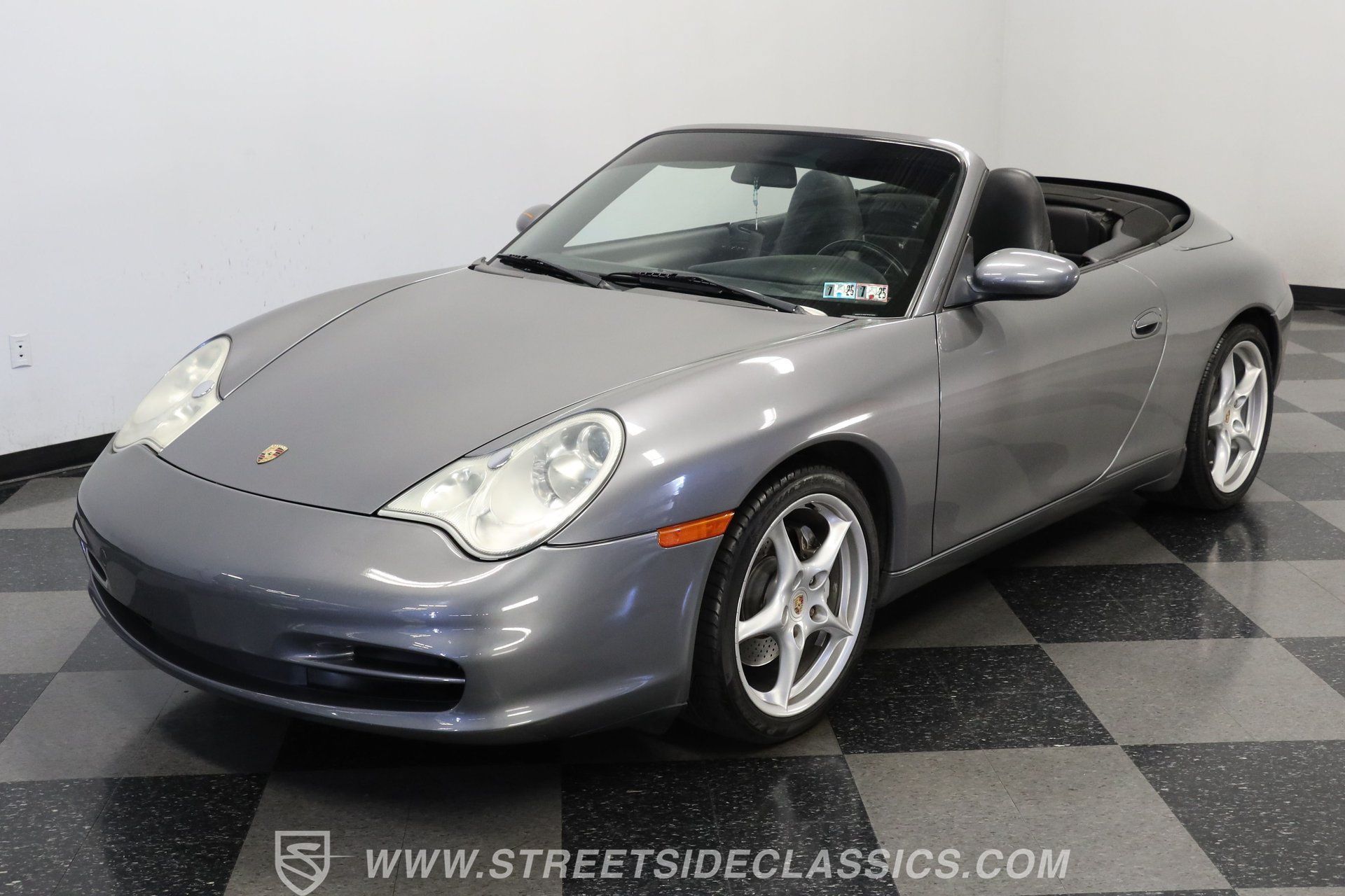 Used 2002 Porsche 911 Carrera 4 AWD/4WD image 18