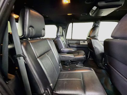 Used 2017 Ford Expedition Limited RWD image 33
