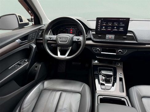 Used 2021 Audi Q5 2.0T Premium AWD/4WD image 16