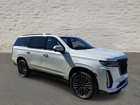 Certified 2024 Cadillac Escalade V image 7