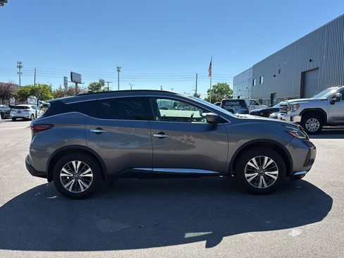 Used 2022 Nissan Murano S AWD/4WD image 2