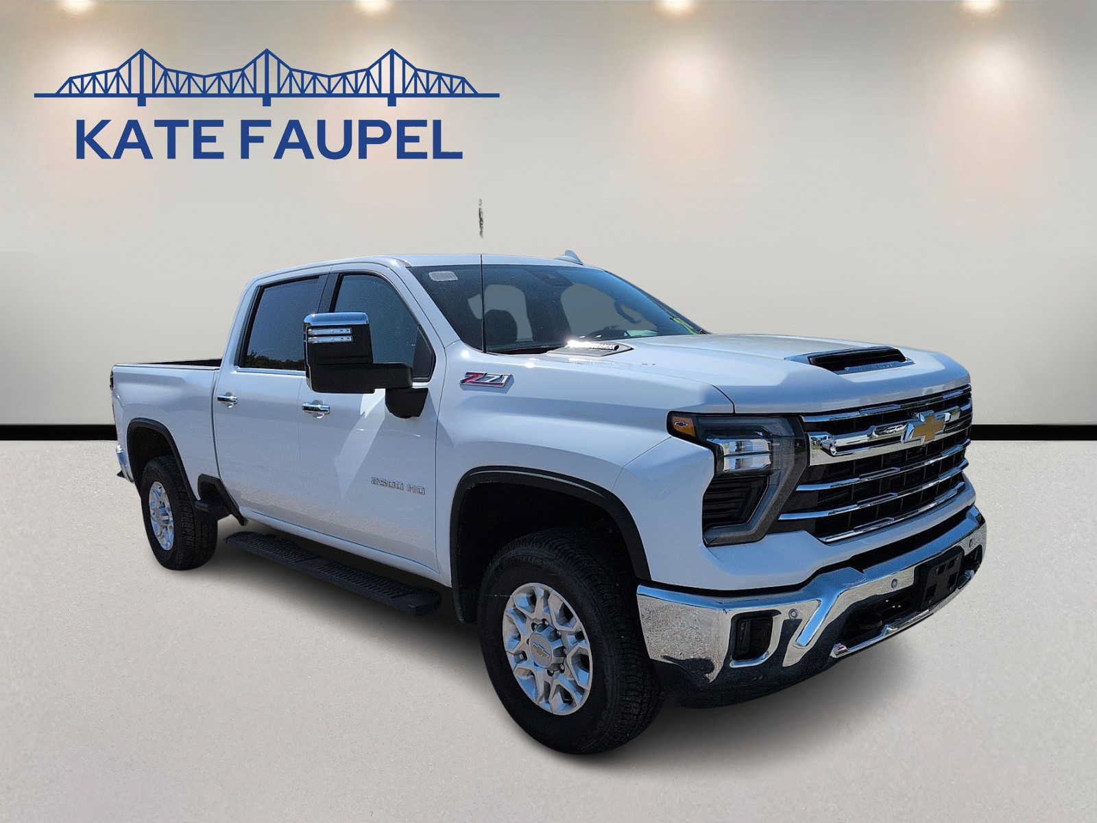 Used 2025 Chevrolet Silverado 2500 LTZ w/ LTZ Premium Package AWD/4WD image 1