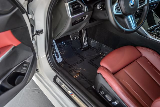 Used 2022 BMW 330i Sedan w/ M Sport Package RWD image 20