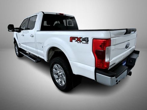 Used 2019 Ford F250 Lariat w/ Chrome Package AWD/4WD image 7