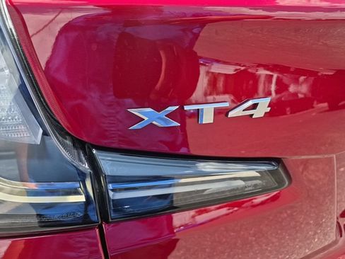 Used 2025 Cadillac XT4 Sport FWD image 27