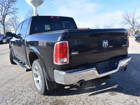 Used 2017 RAM 1500 Laramie w/ Convenience Group image 5