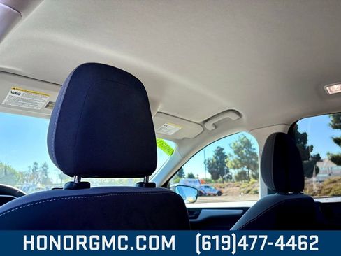 Used 2022 Ford Escape SE image 15