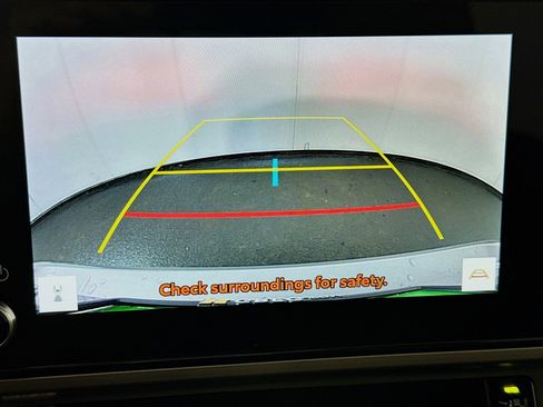 Used 2025 Toyota Camry LE FWD image 19