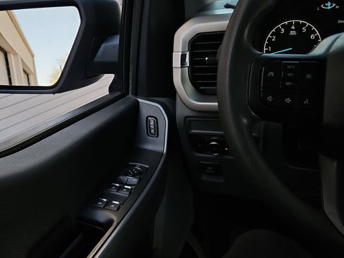 Used 2022 Ford F150 XLT w/ Trailer Tow Package image 21